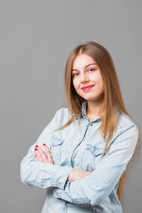 files/modern-kadinin-portresi_23-2148131699.jpg